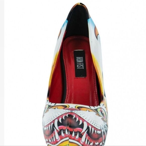 NIB Iron Fist Ruthless Platform Heel - Picture 4 of 6